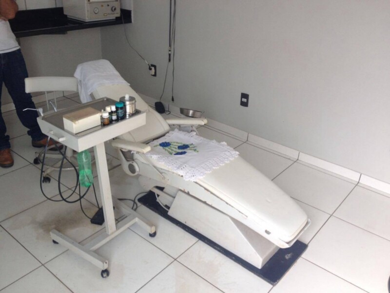 falso-dentista
